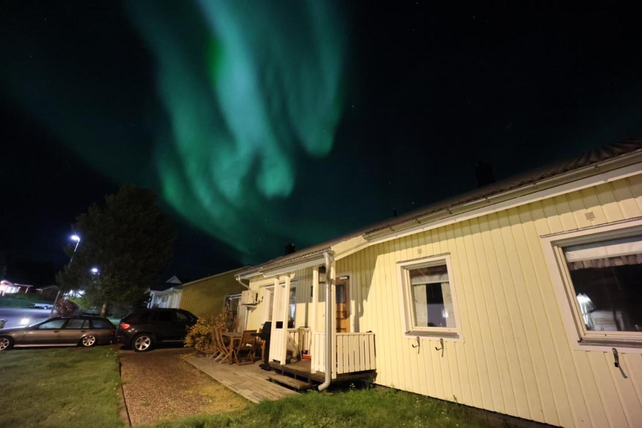 Arctic Light Holiday House Jukkasjarvi Exterior photo